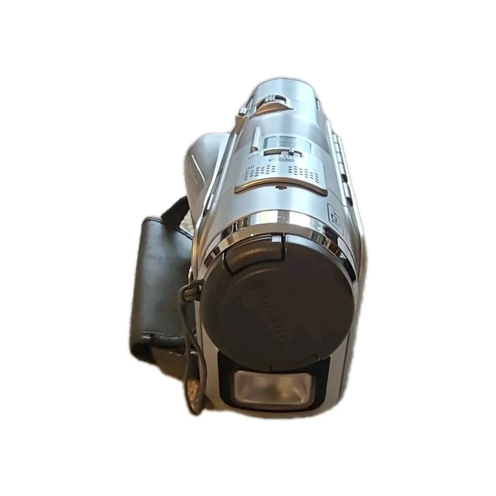 Samsung SCD103 DV Digital Video Camcorder 18X Digital Zoom  Untested